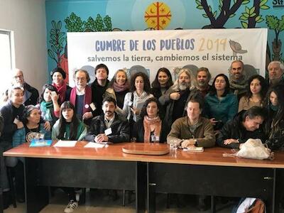 Lanzamiento público de la Cumbre de los Pueblos congregó a representantes de Chile y del mundo