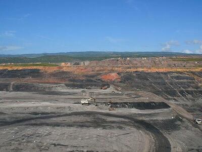 No existe la minería sostenible ni responsable, eso es un discurso corporativo