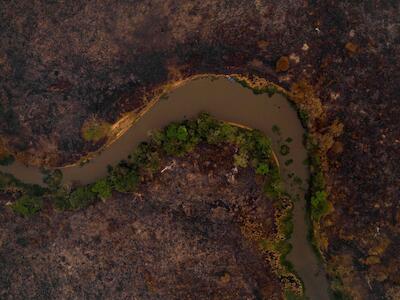 - Imagen aérea de una zona quemada en el Pantanal, en Mato Grosso (Brasil), el pasado septiembre. Por Mauro Pimentel/ AFP