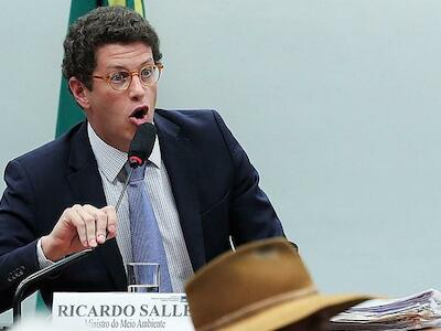 Campanha cobra posição de empresas que estariam apoiando o ministro Ricardo Salles
