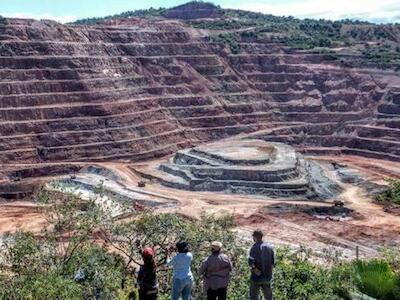 Ejidatarios cierran operaciones de mina en Guerrero