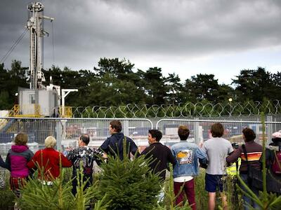 Inglaterra suspende el polémico ‘fracking’ por seguridad