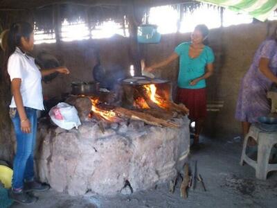 Cocina tradicional campesina en Copalillo, Gro. Foto: Mónica Sánchez