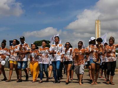 Protesto aconteceu na manhã desta segunda-feira (6), durante a jornada de lutas dos atingidos - Patricia Souza