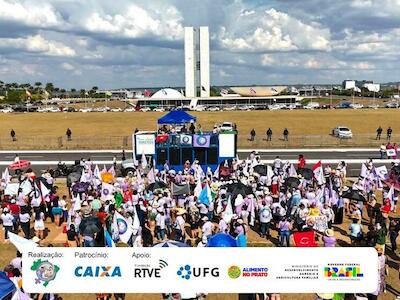 MMC encerra atividades do II Congresso Nacional com ato político na Esplanada dos Ministérios