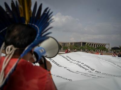 A Constituição Cidadã sob o fio da navalha