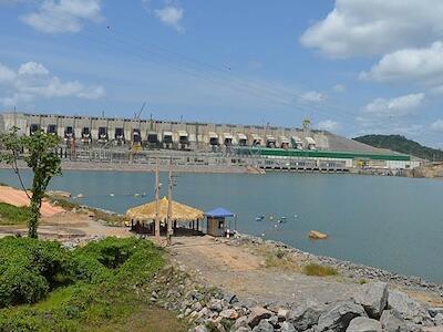 Hidrovias industriais propostas trariam, assim como grande parte dos outros projetos de represas amazônicas, desmatamento em larga escala