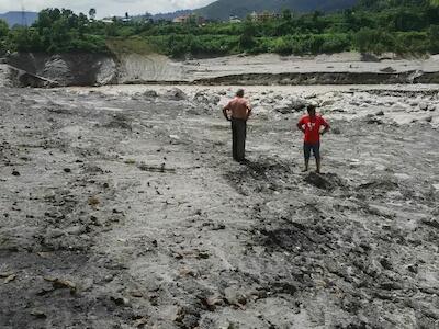 Carta abierta desde Nepal: subvenciones, no préstamos, para la recuperación tras las catástrofes climáticas