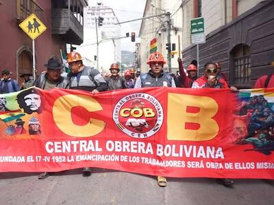 COB, campesinos y dirigentes sindicales declaran paro general indefinido y exigen la renuncia del presidente