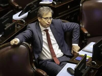 Con el apoyo de los gobernadores, Milei avanza para vender sin límites las tierras a extranjeros