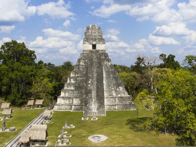 Descubren en Guatemala una compleja fórmula matemática de origen maya 