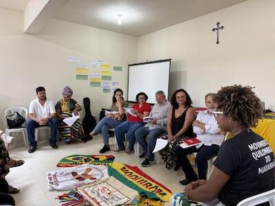 Em grupos de trabalho e plenárias, participantes refletiram sobre impactos do agronegócio e grandes empreendimentos, falsas soluções para crise climática e a defesa dos territórios