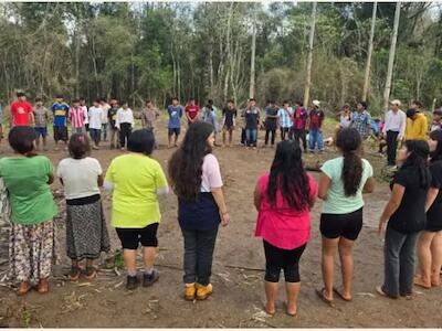 Tras los recientes ataques, crece la solidaridad con la comunidad Mbya Guaraní de Puente Quemado II (Foto: Emipa)
