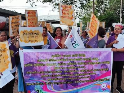 Gayani Gomes: “en la publicidad hablan de ropa limpia, pero la producción es sucia”