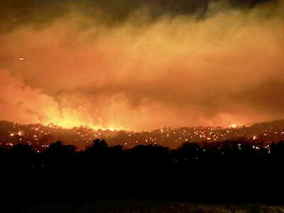 Incendios sin control y ola de calor extrema llevan a Australia a declarar el estado de desastre