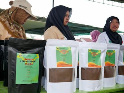 Indonesia: SPI inaugura una cooperativa de plantaciones de café, reforzando la lucha por la Reforma Agraria