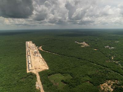 Construcción estación Tren Maya y zona arqueológica Chichen Itza, Yuc. Foto: Ixim Plascencia