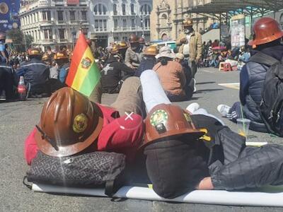 Jaime Cuéllar: «Acuerdo con el sector cooperativista minero debilita al Estado y lo pone en riesgo»