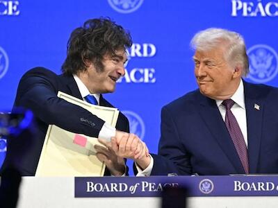 Javier Milei ofreció el Puerto de Ushuaia a Trump a cambio de membresía en la "junta de paz"