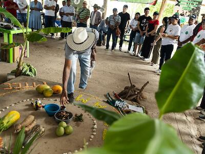 Comienzo de una de las asambleas en la finca Lucha Campesina parte del TECAM de la Serranía del Perijá y el Valle del Río César. Mauricio Morales