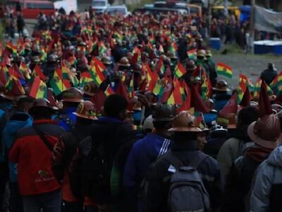 Movilización nacional en Bolivia contra el ajuste y el aumento a los combustibles