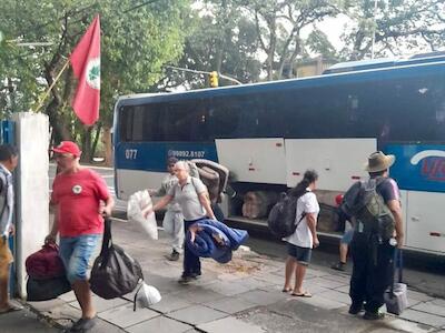 MST no RS inicia vigília no Incra e cobra respostas sobre áreas para a Reforma Agrária