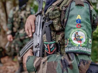 Negociar mientras matan: La doble cara del Clan del Golfo