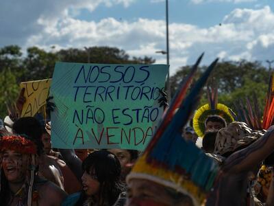 Manifestação indígena no Acampamento Terra Livre (ATL) 2024, em Brasília. Foto: Hellen Loures/Cimi