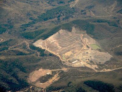 Organizaciones se oponen al Súper RIGI: «Convierte los bienes comunes en insumos para las corporaciones tecnológicas»
