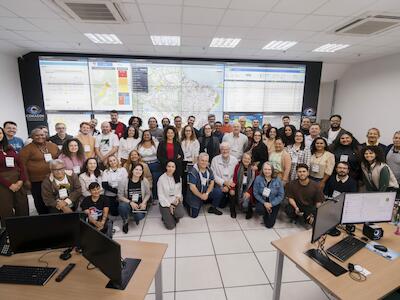 Lideranças de fé e pastorais sociais visitaram órgãos científicos para partilhar conhecimentos e interpretar impactos das mudanças climáticas. Foto: Comunicação IRI Brasil