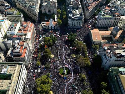 Quien quiera oír, que oiga