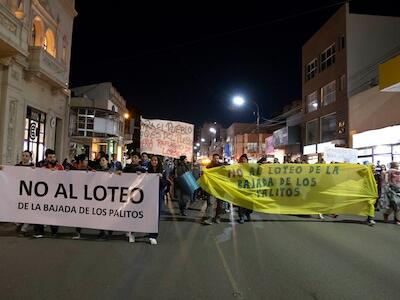 Refugio de los Lobos: playas públicas y restos ancestrales en peligro 