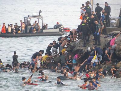 Región Árabe: El Gran Éxodo a Ceuta – otro capítulo doloroso en el sufrimiento de lxs migrantes en Marruecos, África y el mundo