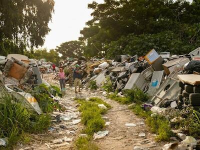 Tráfico de basura: lucrativo para algunos, tóxico para todos