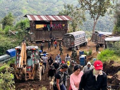 La empresa minera intentó establecer un campamento minero en las comunidades (© Frente Nacional Antiminero)