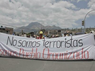 “¡Somos resistencia, no terroristas!”, grita el pueblo ecuatoriano en exigencia a sus demandas