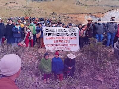 El paro contra el proyecto minero AntaKori: mujeres y comunidades peruanas en resistencia