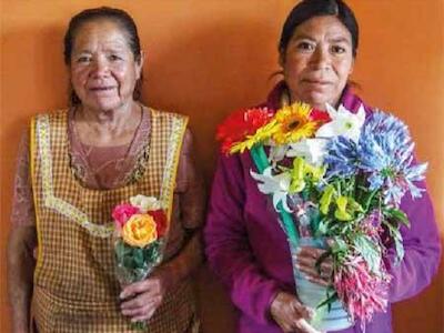 - “Flores del huerto”, de Santo Tomás de Allende, Hidalgo. Foto por María Alejandra Elizabeth Olvera Carbajal, 2013