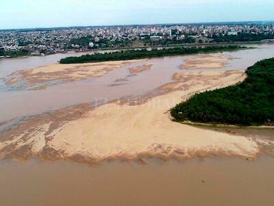 La bajante histórica del Paraná