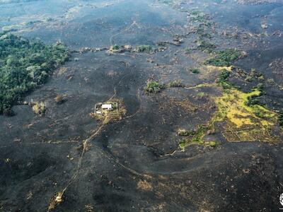 Así se ve la Amazonía colombiana luego de que se le prende fuego a lo deforestado. Foto: Fundación para la Conservación y el Desarrollo Sostenible (FCDS).