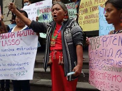 Durante la pandemia, actividades de exploración avanzada de las empresas canadienses amenazaron el territorio indígena Shuar Arutam, en la amazonía de Ecuador (© PSHA)