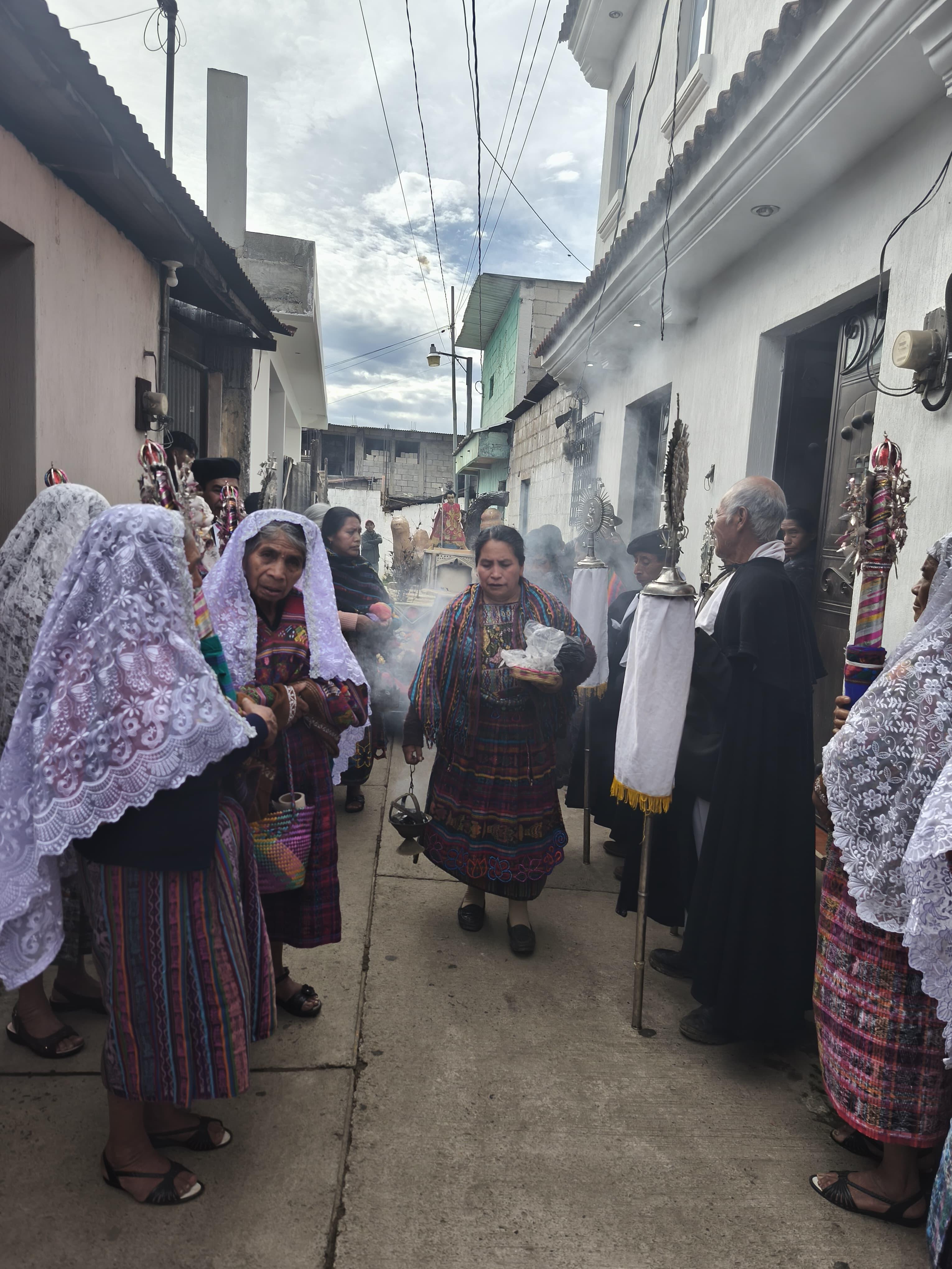 Félix y Lázaro Azurdia: los músicos que acompañan las fiestas patronales |  Biodiversidad en América Latina