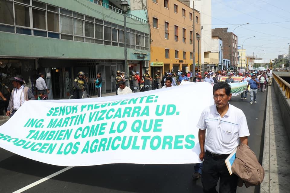 13 de mayo: Hoy inició el paro nacional agrario en quince regiones del ...