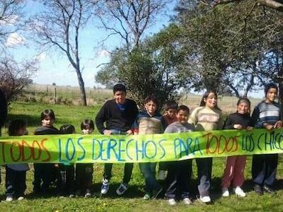 1000 metros de protección para la escuela 11 de Areco, gracias a Ana Zabaloy