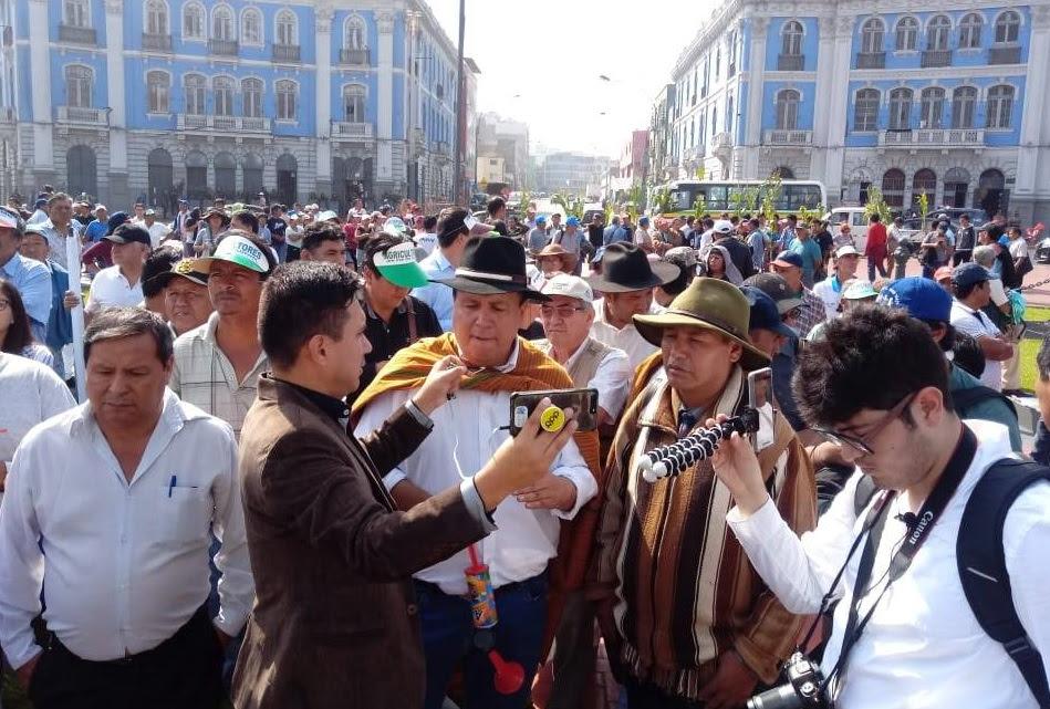 13 de mayo: Hoy inició el paro nacional agrario en quince regiones del ...