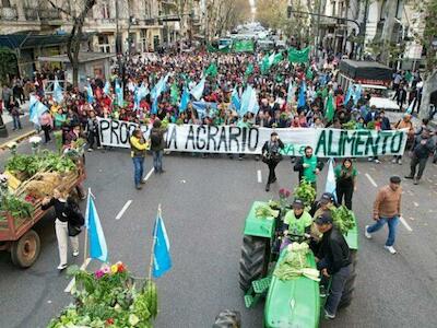 Agroecología. Argentina: Caravana al Congreso nacional y presentación del «Programa Agrario para el alimento»