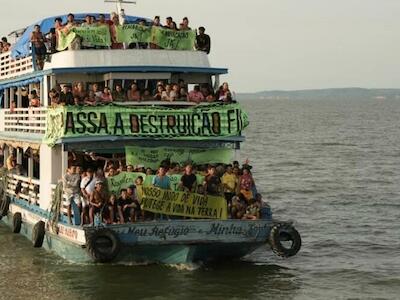 Barqueata abre a Cúpula dos Povos e espera mais de 200 embarcações à Baía do Guajará, em Belém, em ato histórico pela Amazônia e pela justiça climá...