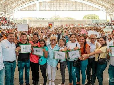 Agencia Nacional de Tierras entregó títulos de tierras a magdalenenses . Tom Báez