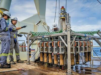 Crece presión a favor y en contra de minería oceánica 