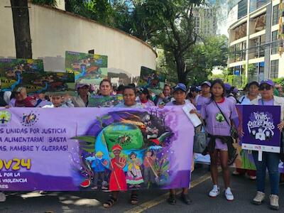 “En este proceso electoral, llamamos a la ciudadanía ,y especialmente, a las mujeres a no dejarse engañar por discursos vacíos, misóginos o anti de...